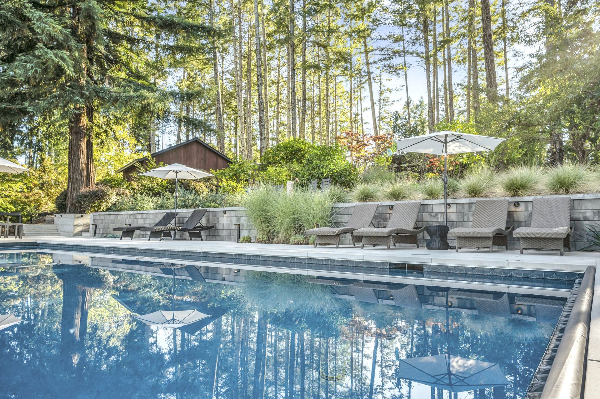 Casa de Lucca pool deck and stairs