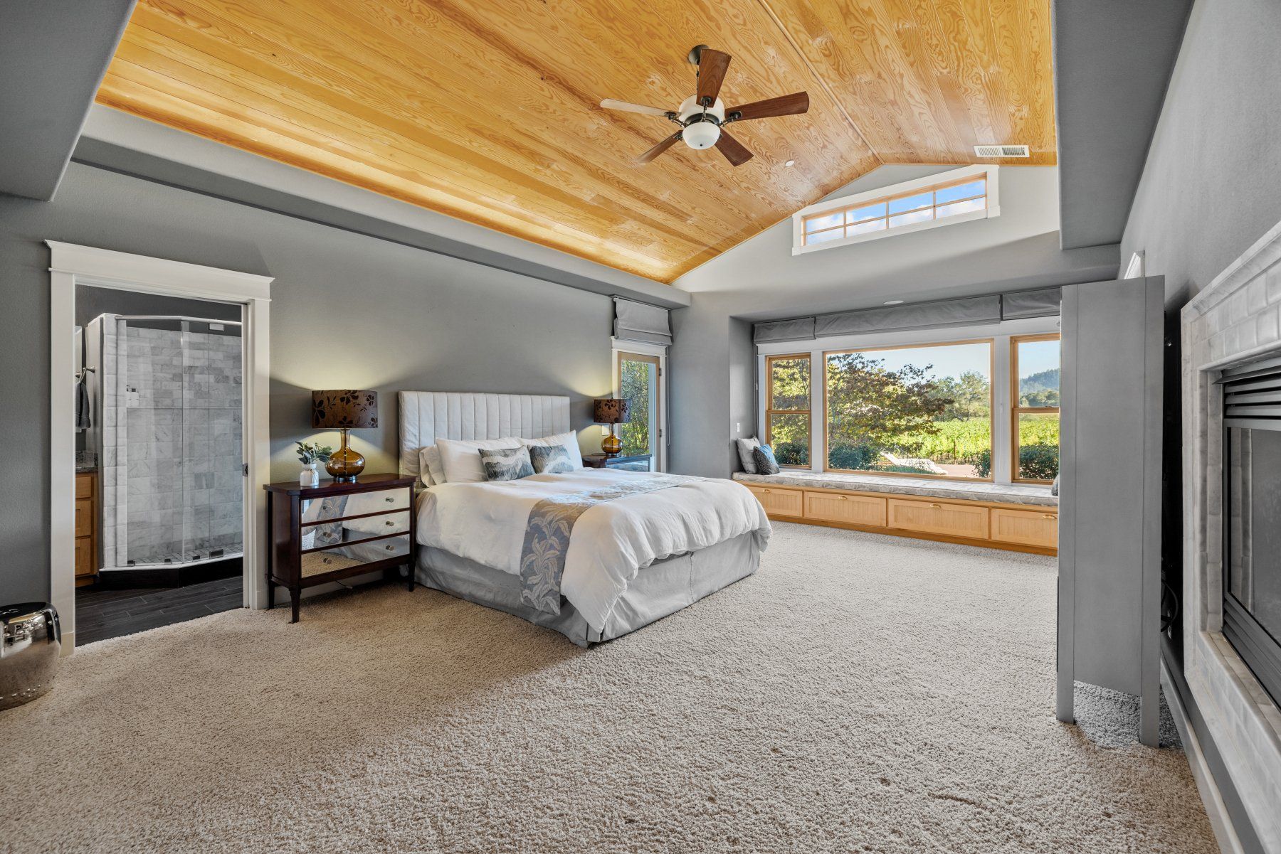 Creekfront primary bedroom
